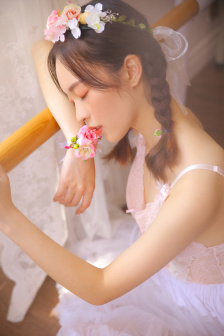 黑巨茎大战俄罗斯白人美女正片